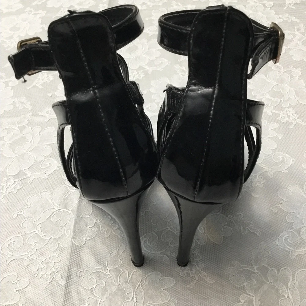 Michael Antonio Glossy Black Heels